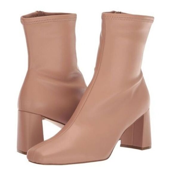 Revolve Steve Madden Harli Vegan Leather Ankle Boot in Blush NWOT